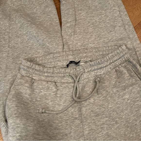 Plush Jogging Pants - Picture 4 of 6